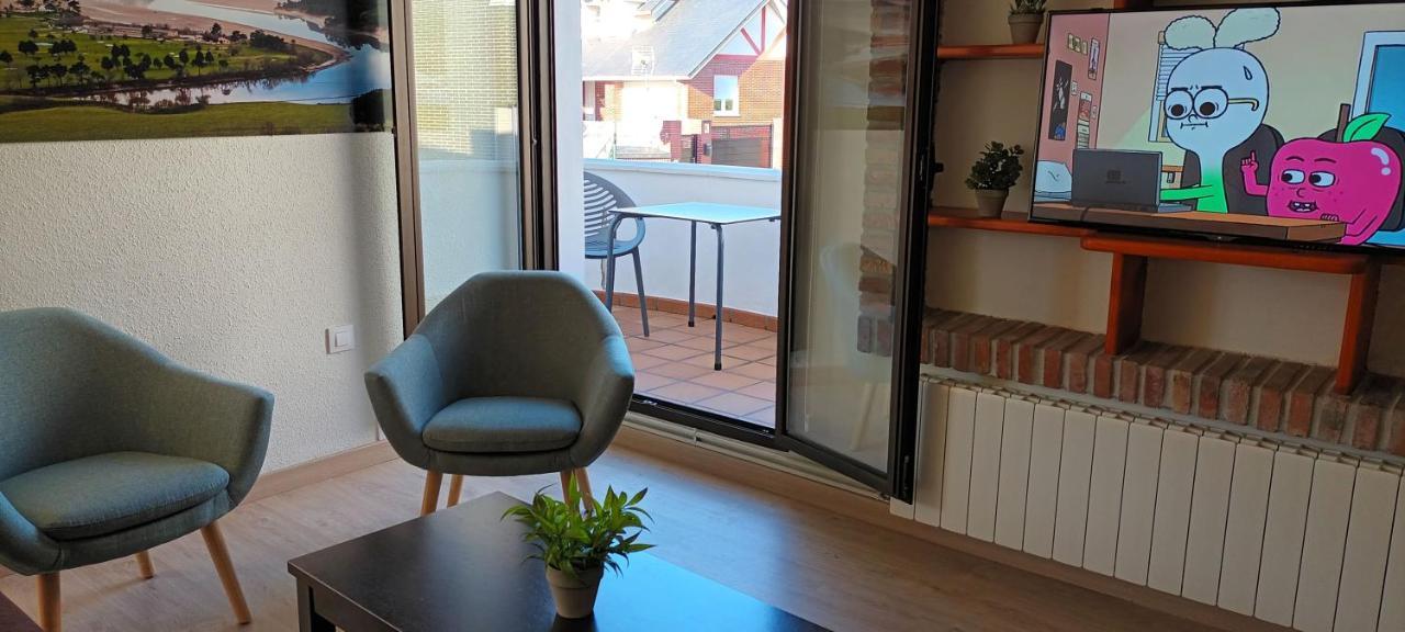 Apartamento Pueblo De Могро Екстериор снимка