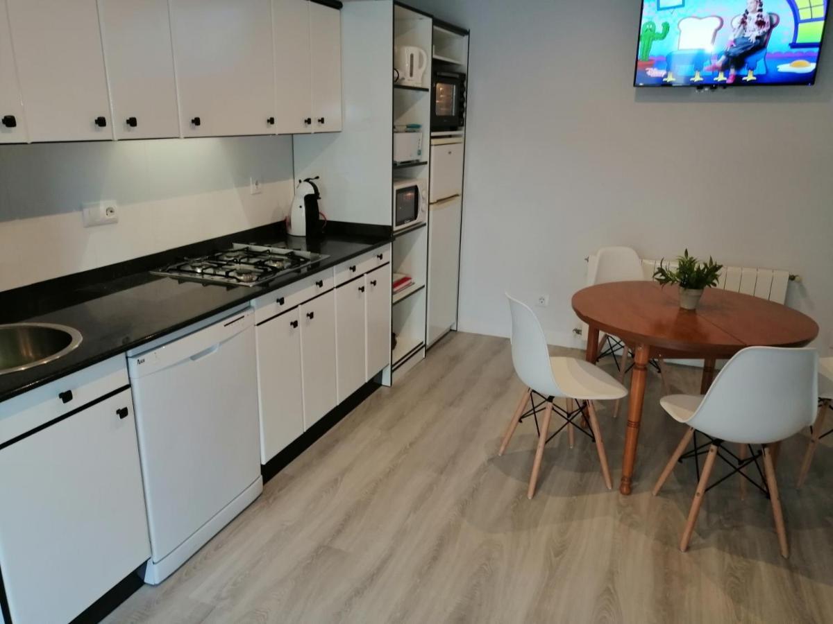 Apartamento Pueblo De Могро Екстериор снимка