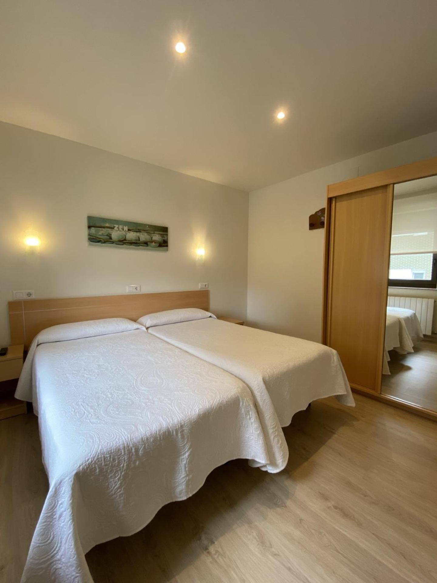 Apartamento Pueblo De Могро Екстериор снимка