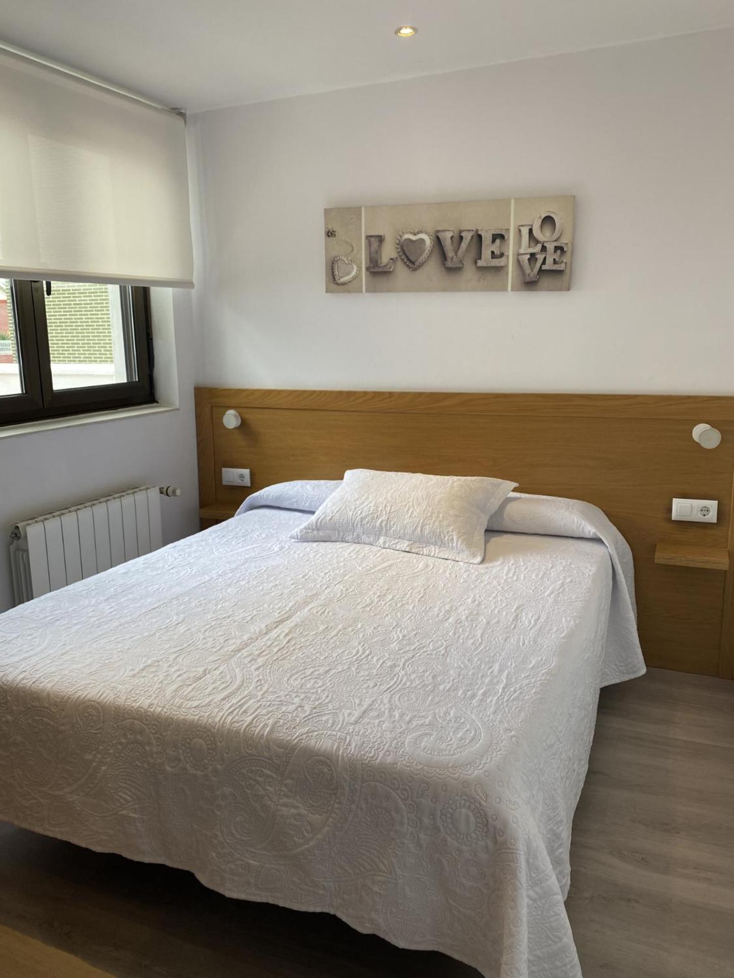 Apartamento Pueblo De Могро Екстериор снимка